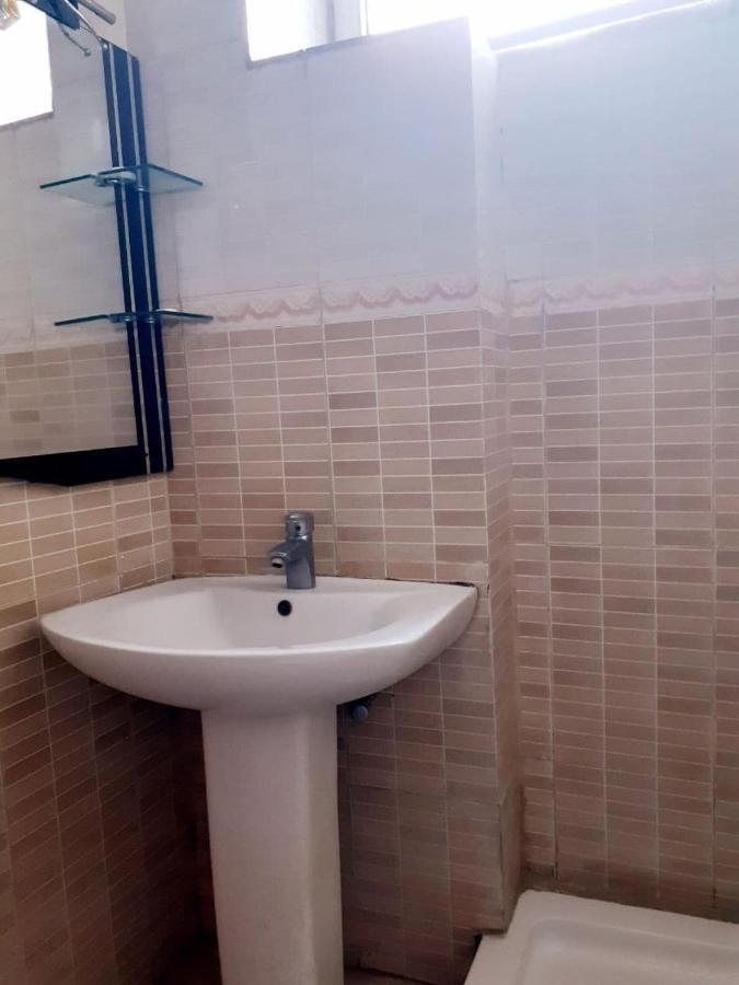 Amenities Hotel Addis Ababa Exteriör bild