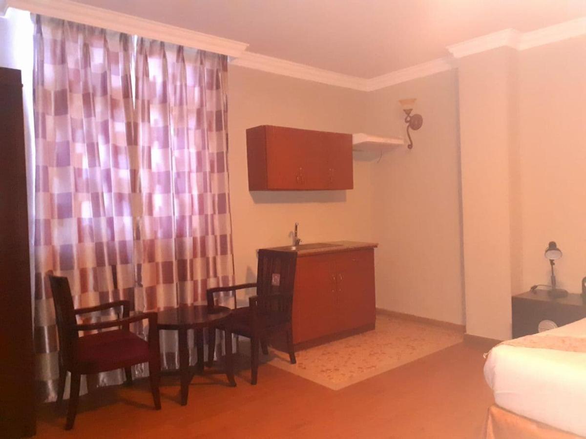 Amenities Hotel Addis Ababa Exteriör bild